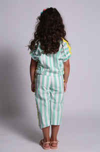 girls, ribbon trim, yellow trim, seersucker green, white, foam, stripe, bubble, shell top, shirt, model photo