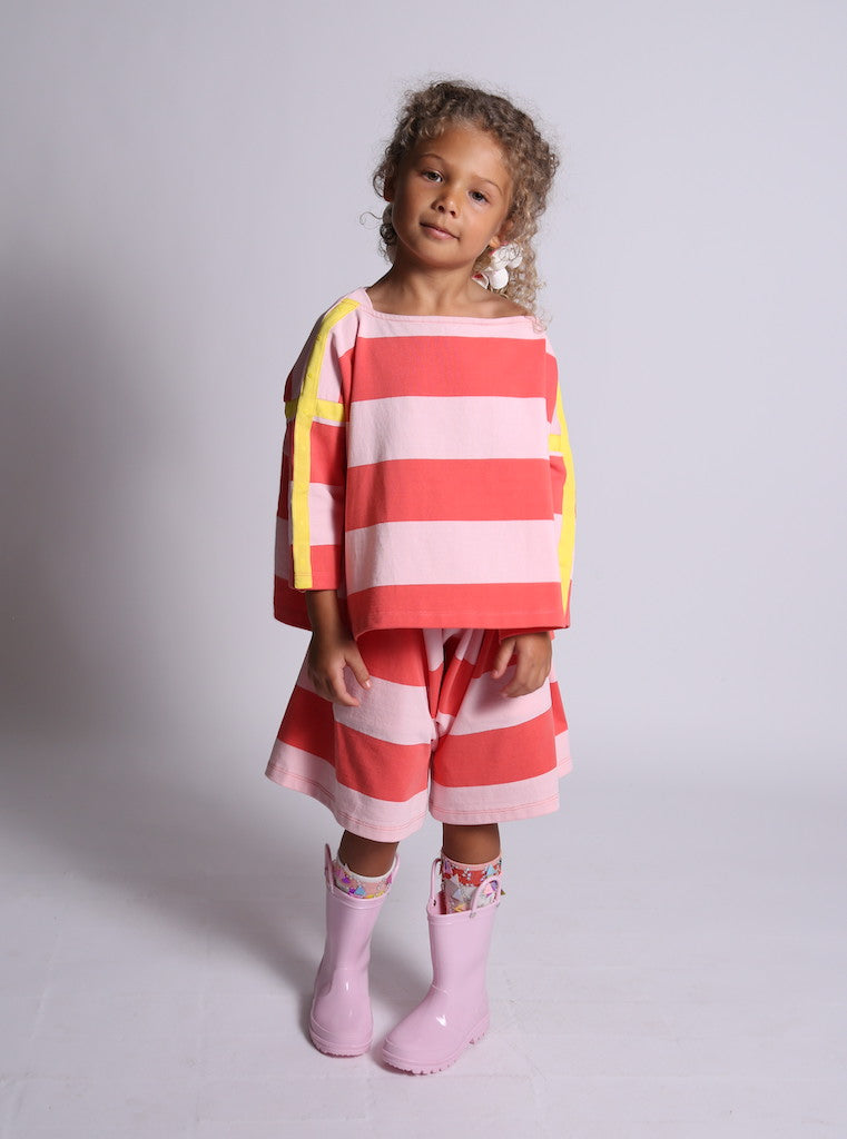 girls, shorts, skort, stripe, pink, red, coral, elastic waist, model photo