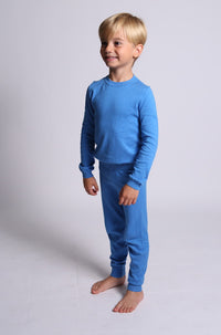 unisex, knit, kids, legging, loose fit, yarn, knit, soft, pajama, blue, model photo